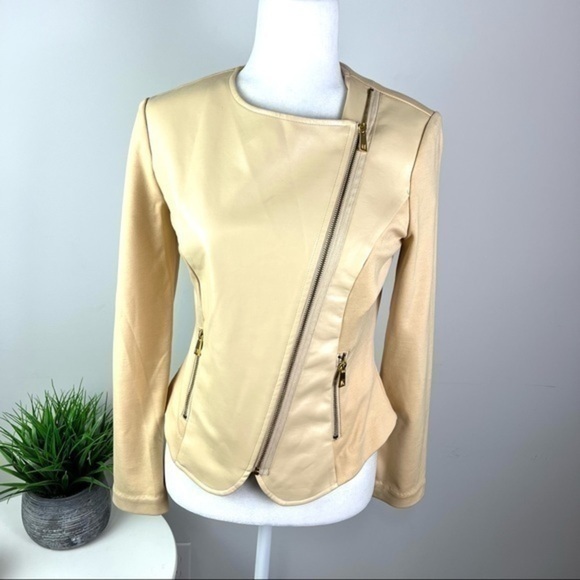 Forever 21 Jacket Womens Beige asymmetrical zip size small - Picture 1 of 10